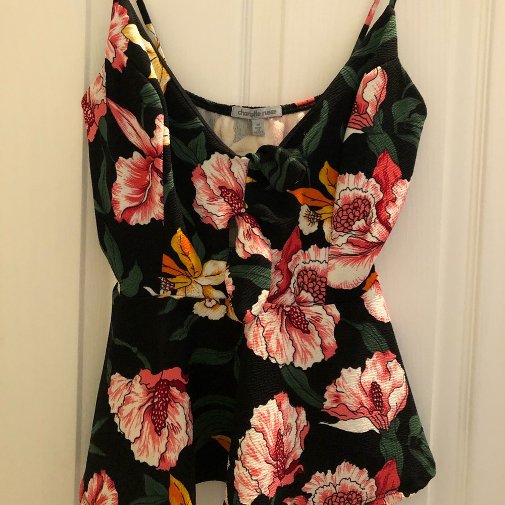 Black keyhole cut out Charlotte Russe top